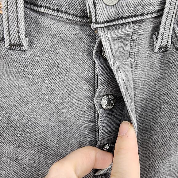 Levi's Women's Button Fly High Rise Wedgie Straight Gray Ankle Jeans Size 26 - Picture 4 of 10